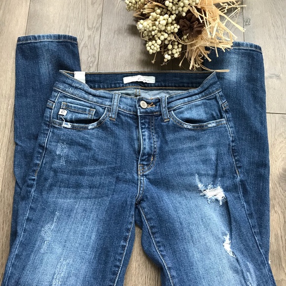 SOLD - Picture 2 of 6